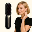 A melhor escova alisadora que faz o mesmo efeito de progressiva em segundos sem perder tempo e dinheiro com horas no salão de beleza. São 5 funções em uma: Alisa, sela, modela, alinha e anti frizz.